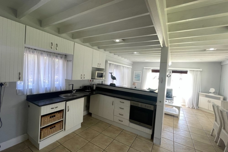 2 Bedroom Property for Sale in Keurboomstrand Western Cape